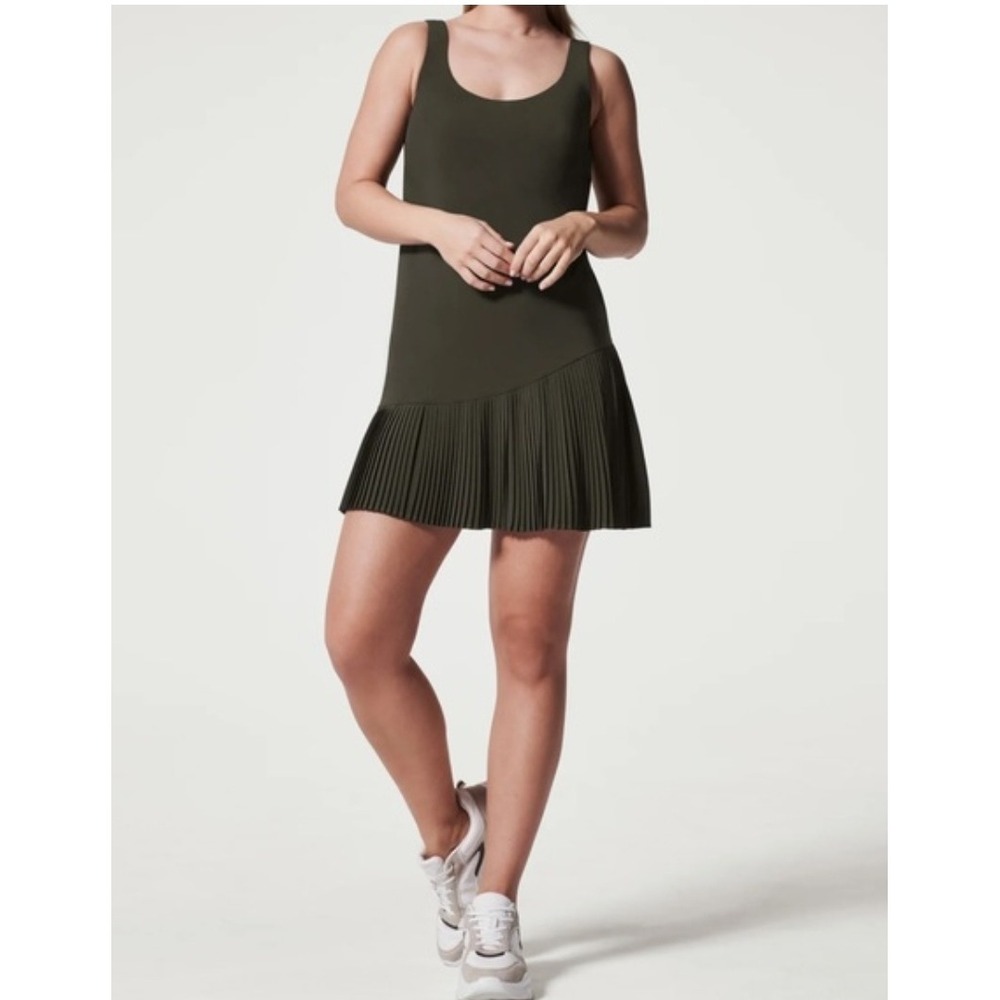 Spanx Get Moving Pleated Dress Army Green Asymmetrical Hem Built-in Shorts XL